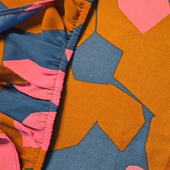 Floral Sleeveless Knot Top - Pink and Brown From Evereve - Picture 4 of 4